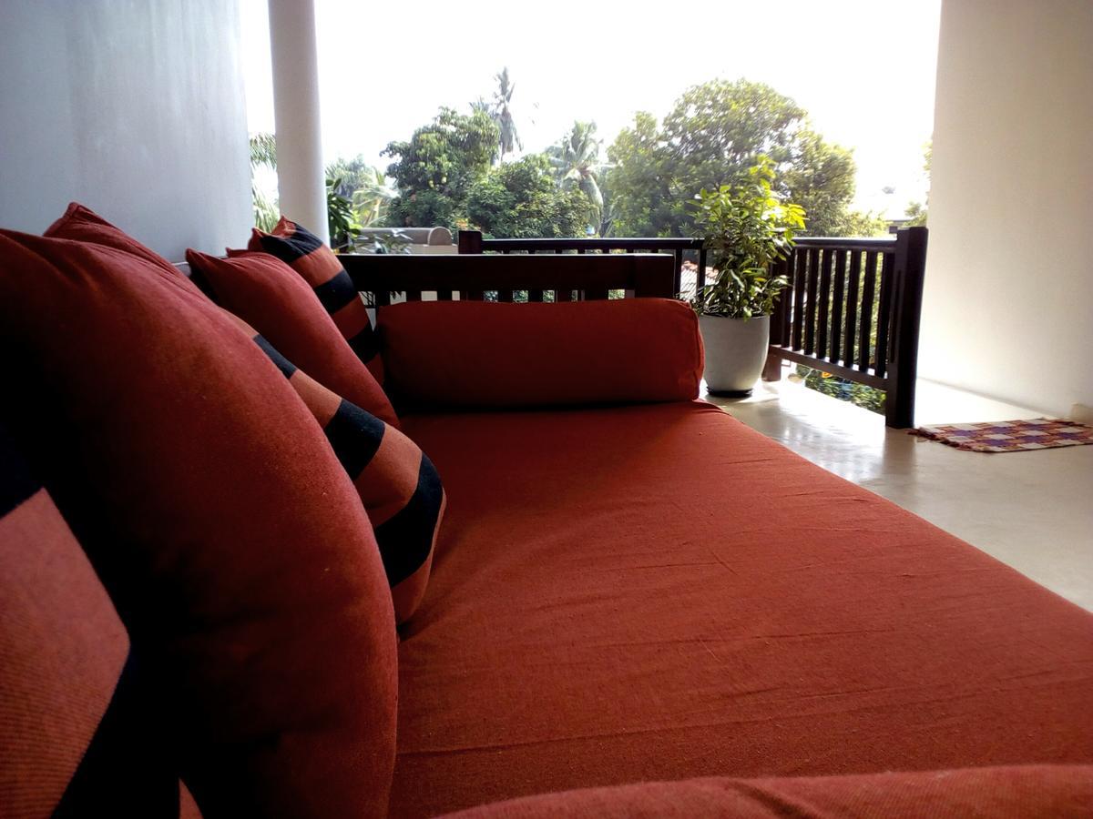 Sleepy Head Guesthouse Unawatuna Exterior photo